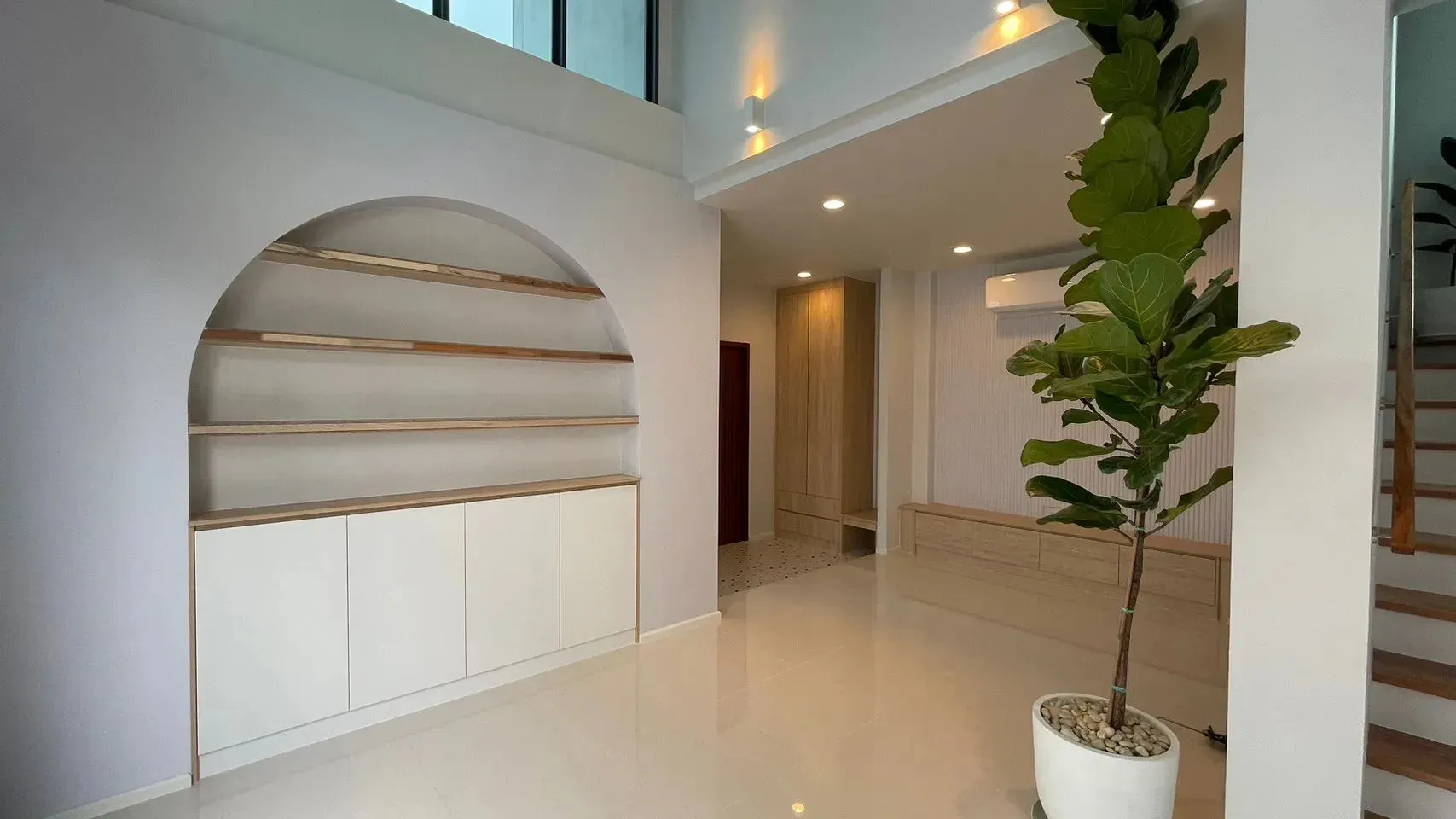 ดิ เอสธิโร่, ระยอง — 18/36