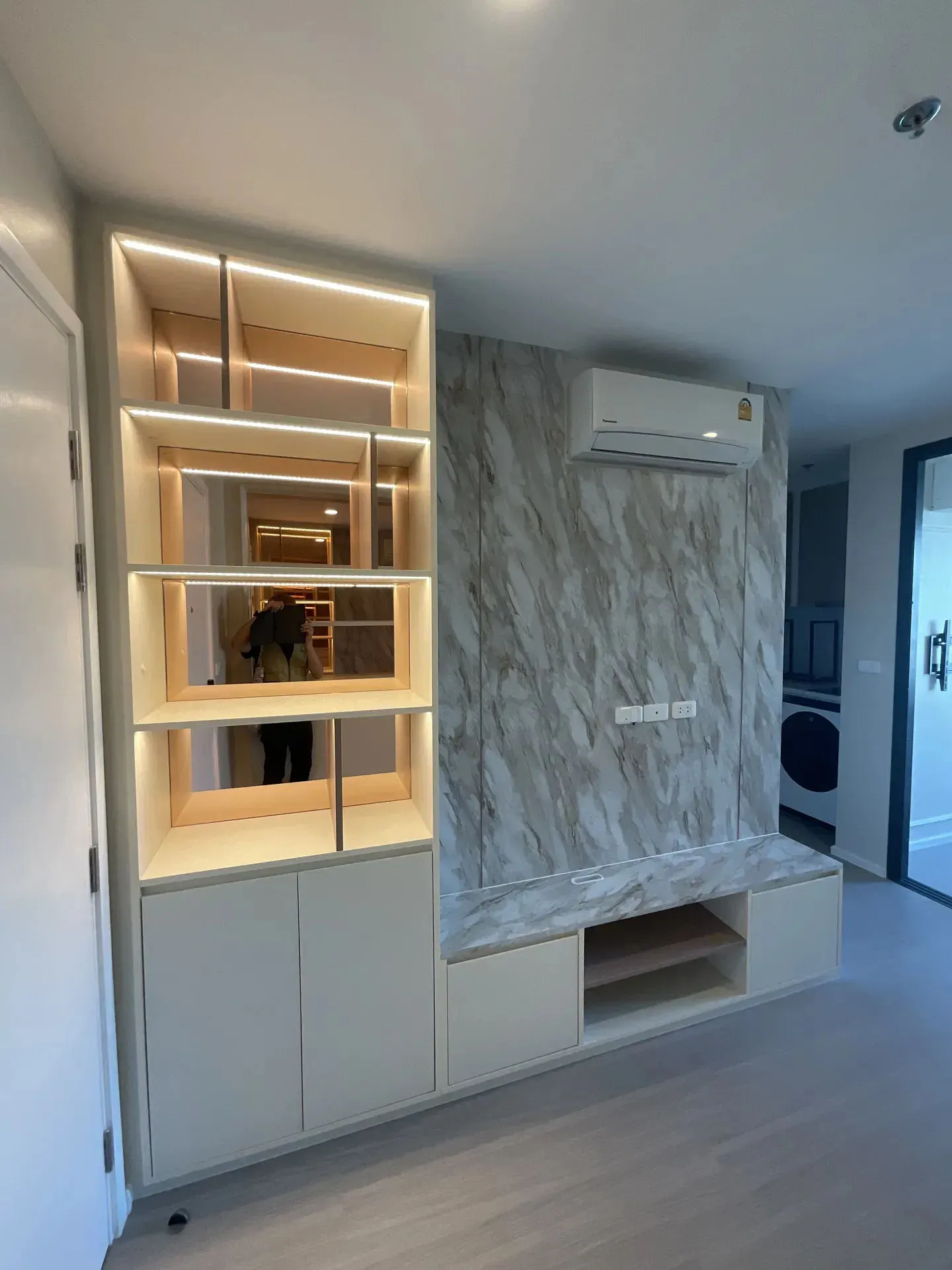 เดนิม, จตุจักร — 19/20