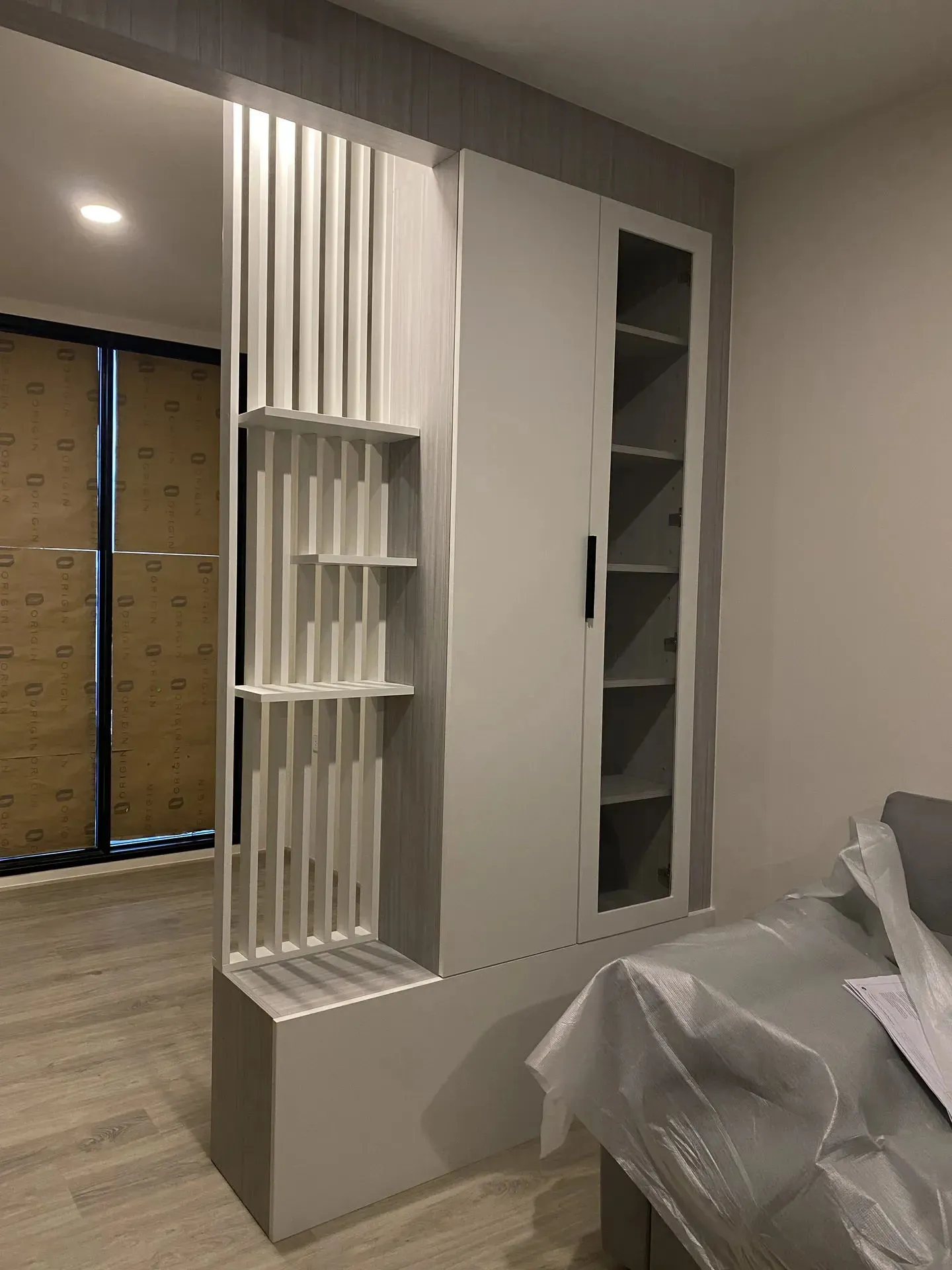 โซ ออริจิน, พหลฯ 49 — 6/8